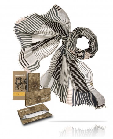 Палантин Женский W40-RAYURES/NOIR